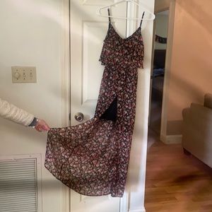 Express maxi with slit in the front